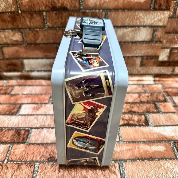 Star Wars Tin Box Mandalorian The Child Baby Yoda - Picture 5 of 12